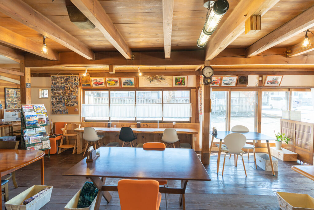 カフェ・エピス、店内２